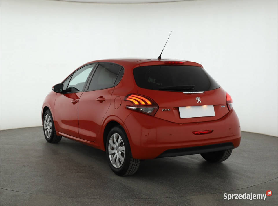 Peugeot 208 12 PureTech isofix