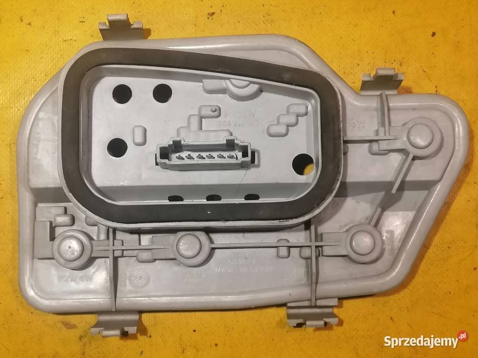 wkład żarówek lampy tył prawy 606945258A VW Piotrków Trybunalski