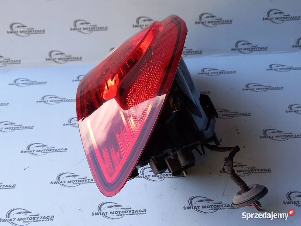 SEAT IBIZA IV LIFT 14r lampa lewa tył 6J3945095P