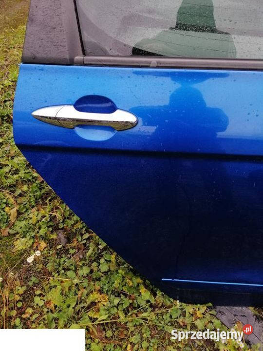HONDA FRV FRV 2005 DRZWI PRAWY TYŁ B520P Części samochodowe Kozubszczyzna
