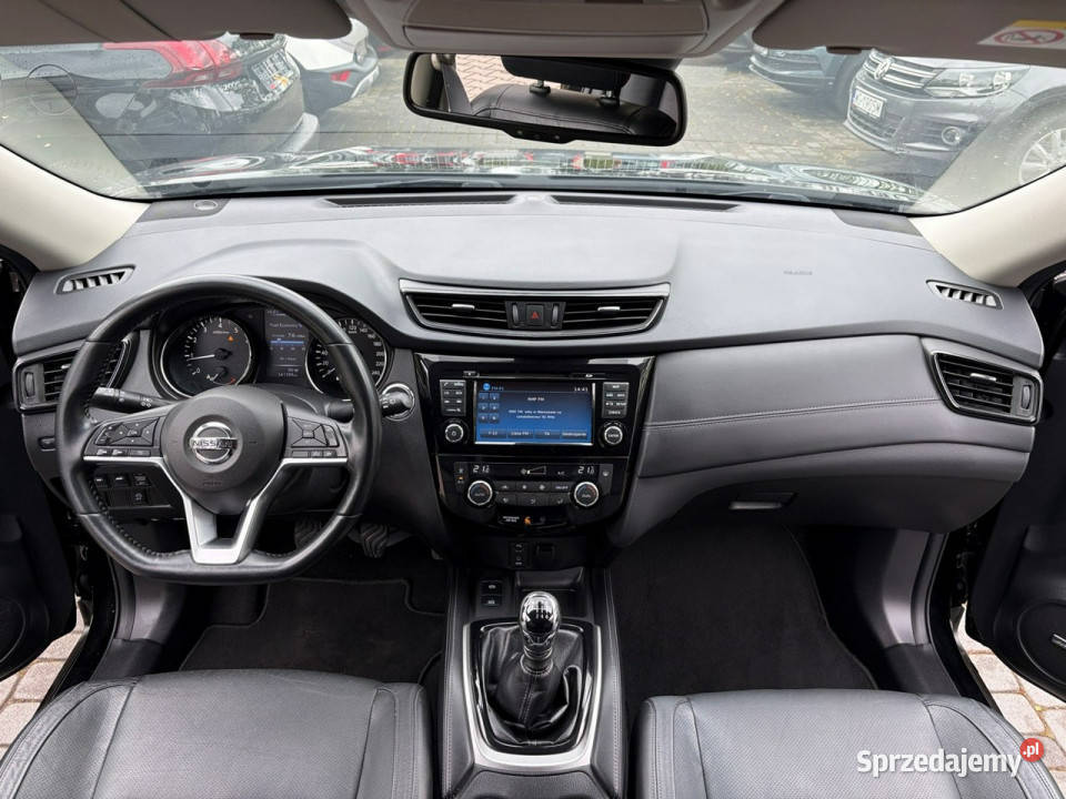 Nissan XTrail 16 turbo 163 BOSE LEDy Skóry klimatyzacja X-Trail mazowieckie Lipówki