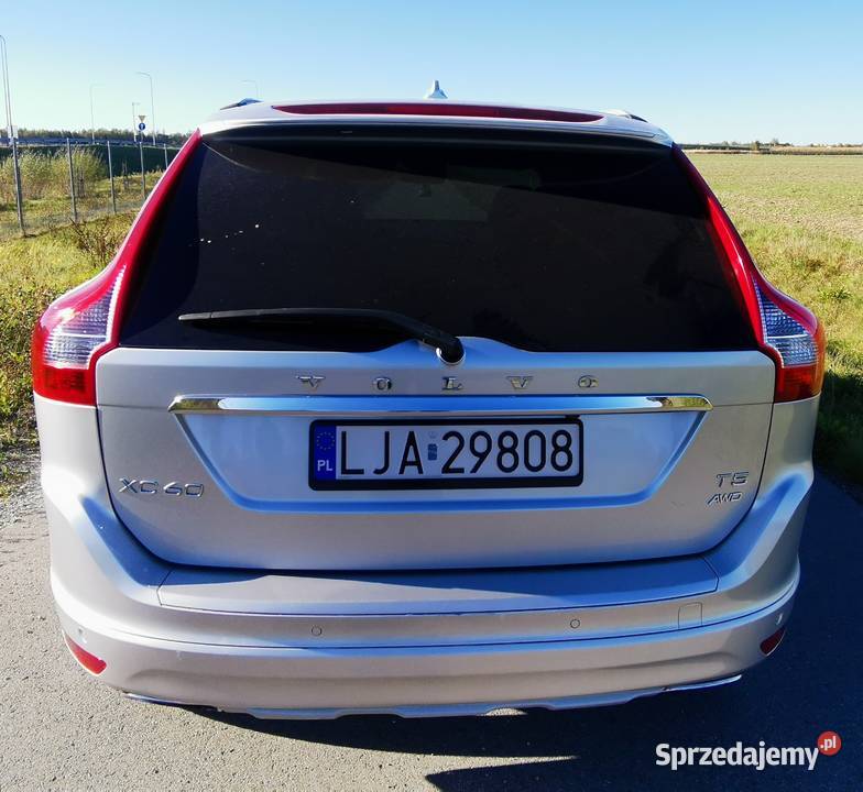 Volvo XC 60 T5 AWD 2016r 245 Inscription stan 166000km Modliborzyce