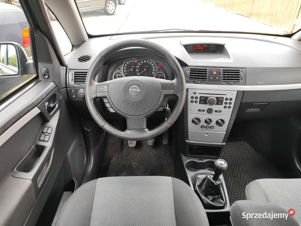 18 Benzyna 125 Super Wyposażenie Mały Przebieg Nysa