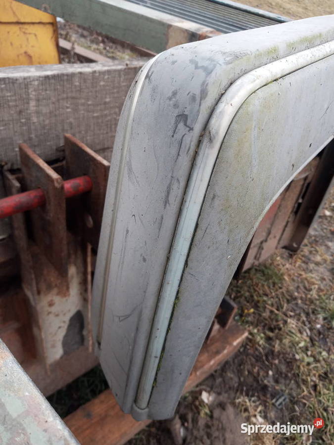 Zderzak Golf MK1 tył Turek