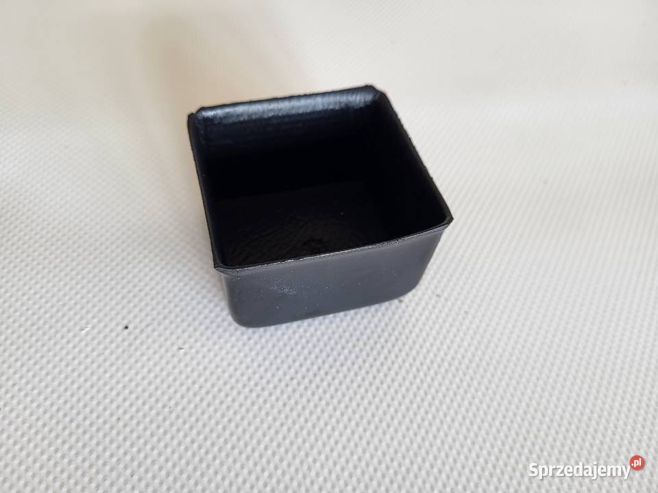 Daszek na słupek 5x5x3 czarny tworzywo Wrocław