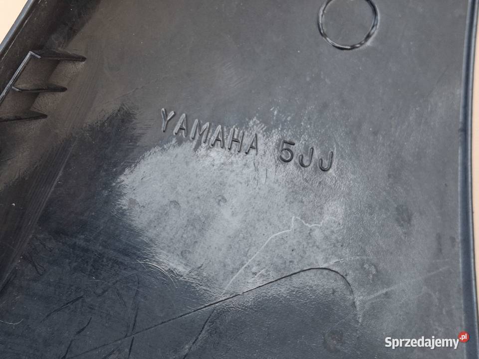 YAMAHA R1 0001 PŁUG PRAWY OWIEWKA BOCZEK OSŁONA Szyby i owiewki Bieleń