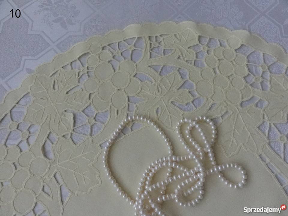 Serwetki kolorowe ecru wyszywane haft Richelieu Lublin