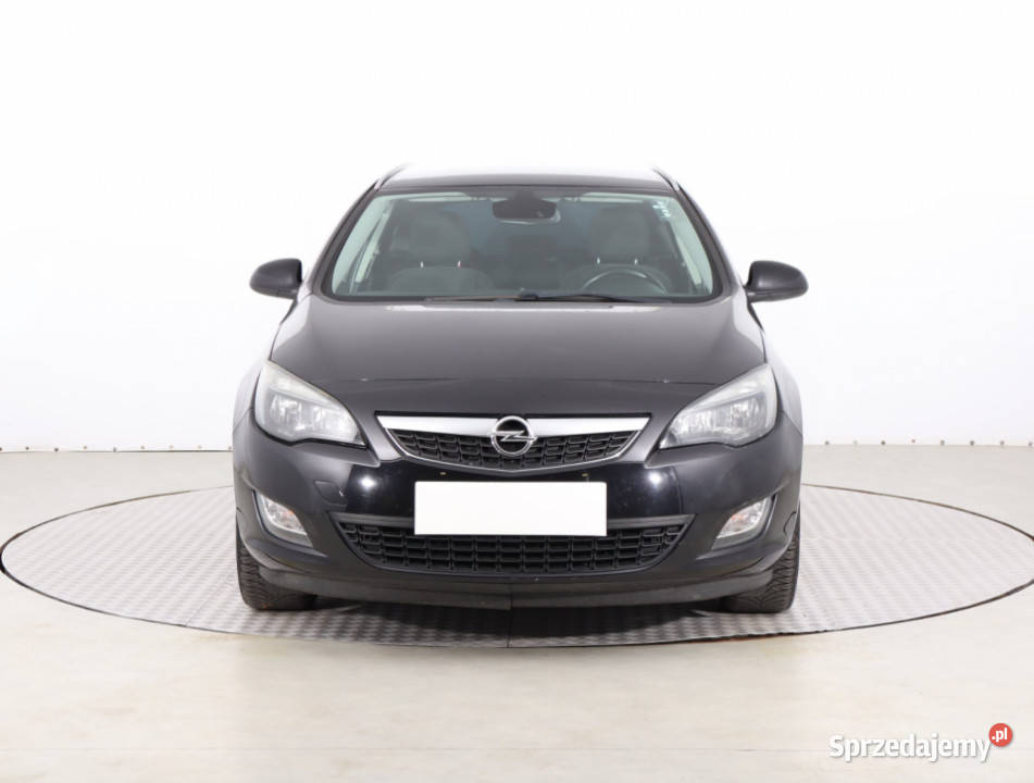 Opel Astra 14 T światła przeciwmgielne Piaseczno