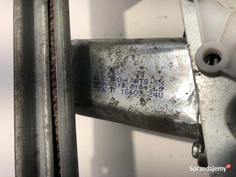 PODNOSNIK SZYBY PRZÓD LEWY RENAULT TRUCKS MIDLUM Mechanizmy opuszczania szyb