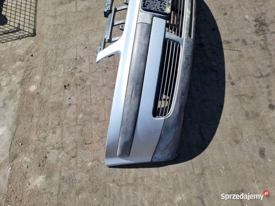 ZDERZAK PRZÓD VOLKSWAGEN PASSAT B5 LB7Z osobowe kujawsko-pomorskie Lipno