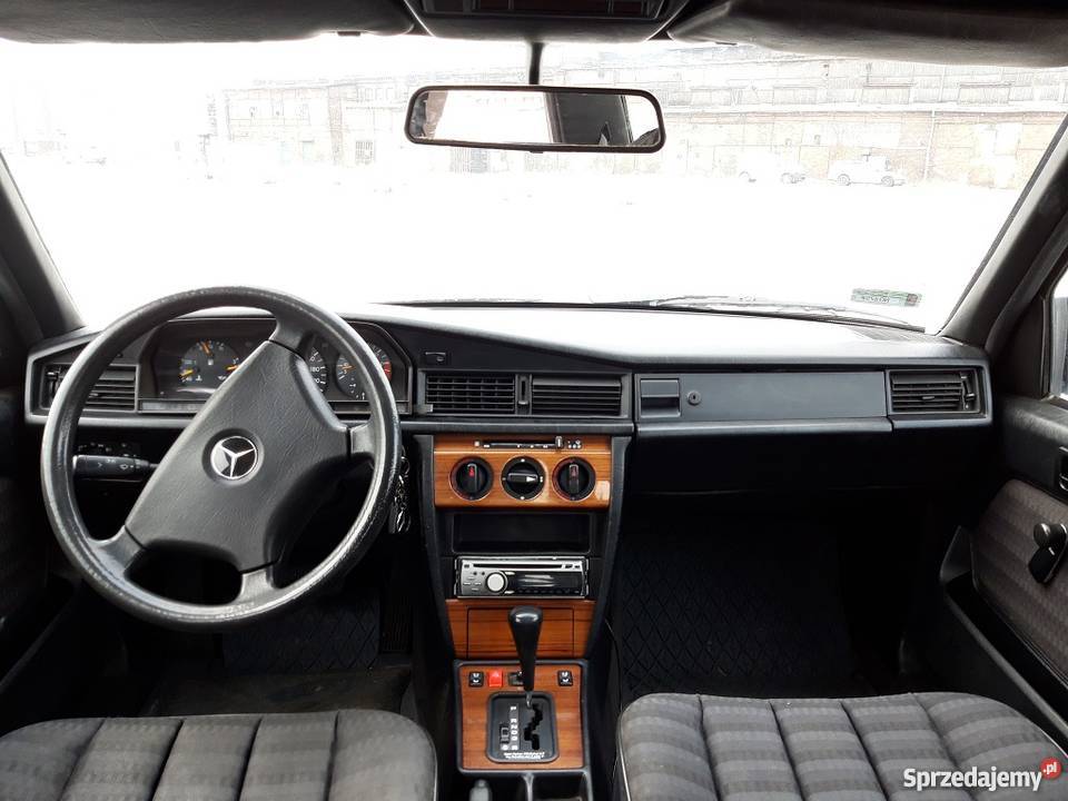 Mercedes 190 W201 20 Benzyna Straszyn sprzedam