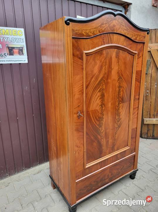 Stara szafa garderobiana w stylu biedermeier Sypniewo