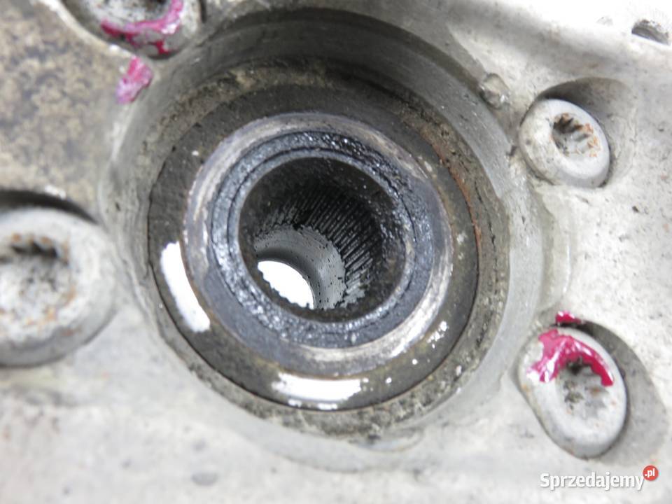 ZWROTNICA PIASTA PRZEDNIA LEWA AUDI A4 B6 19 TDI