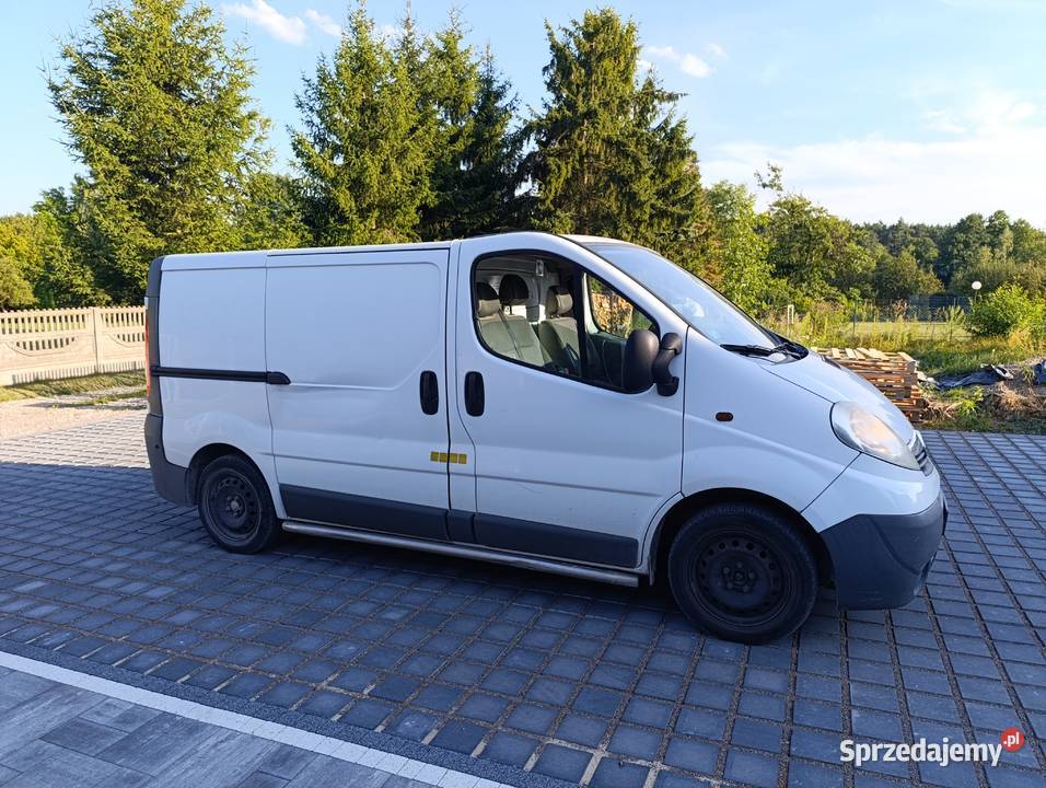 Opel Vivaro L1H1 20 D 2006 r Kielce sprzedam