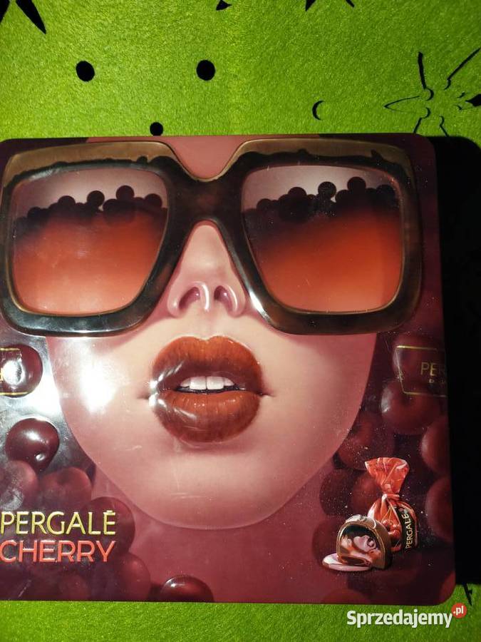 puszka metalowa twarz w okularach Wrocław