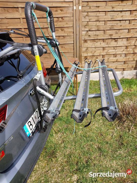 Bagażnik na 3 rowery na tylną klapę samochodu