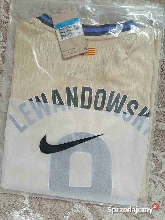 Koszulka wyjazdowa Barcelona NIKE Robert Odzież sportowa Białystok