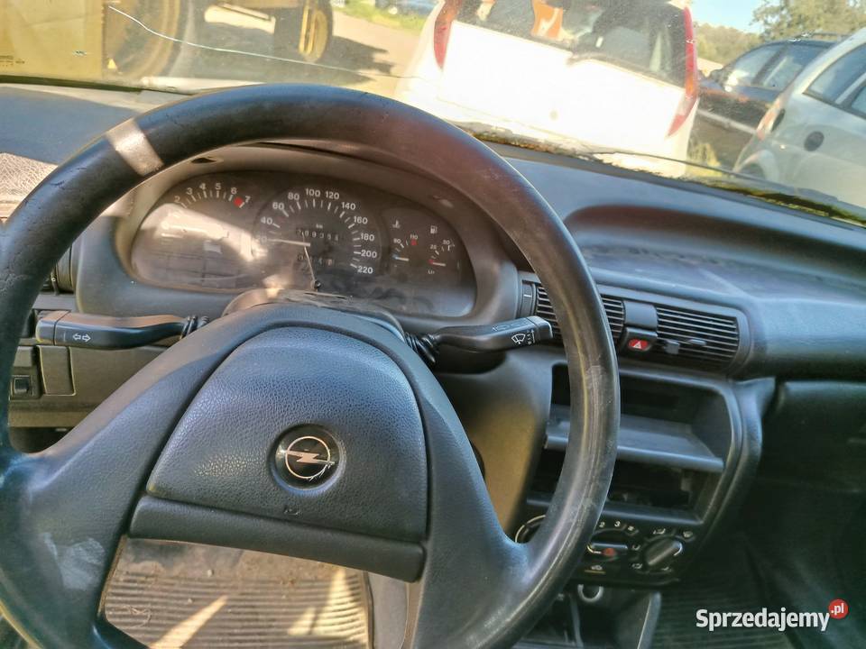 Opel Astra 16 2001 r dawca części osobowe Motoryzacja wielkopolskie
