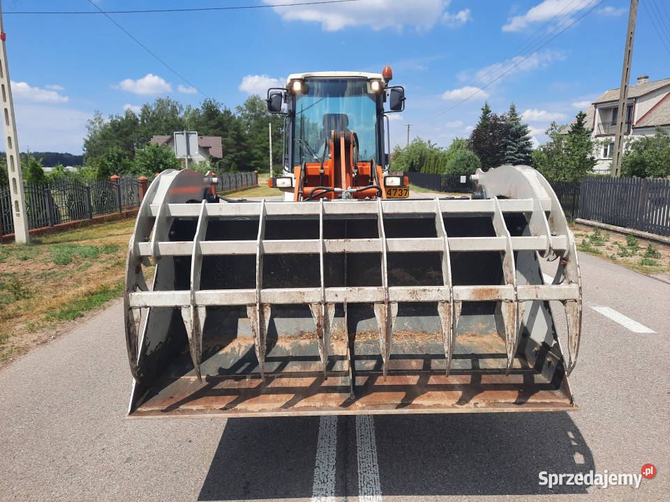 Ładowarka kołowa TEREX SCHAEFF SKL 844 4x4 3070 Rok produkcji 2005 Pozostałe Drężewo