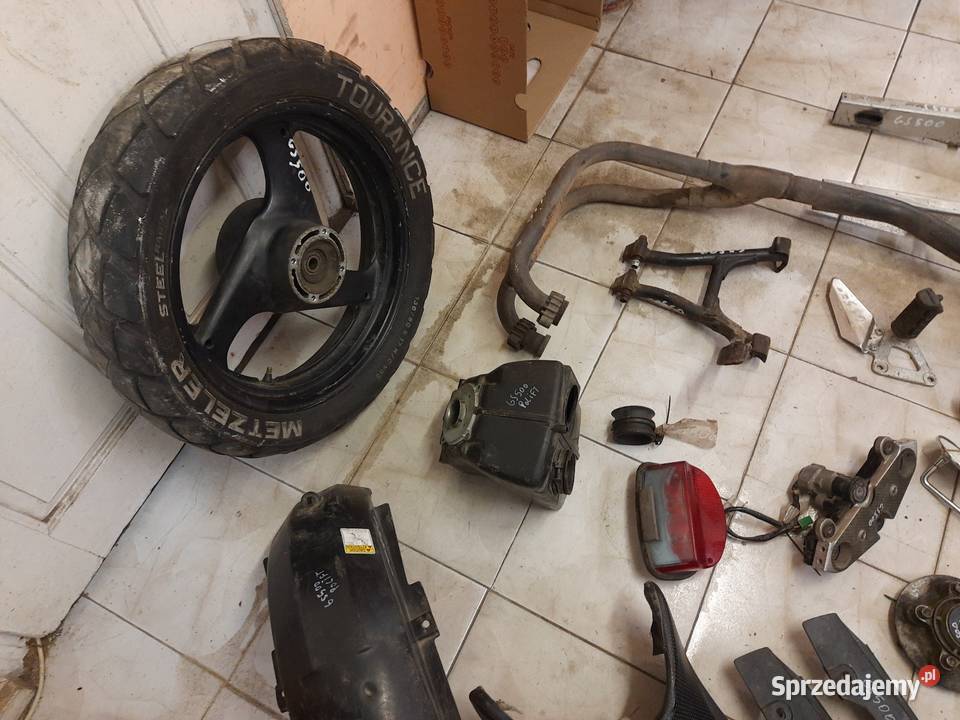 Suzuki GS 500 części lift FL 2004r dolnośląskie Jelenia Góra