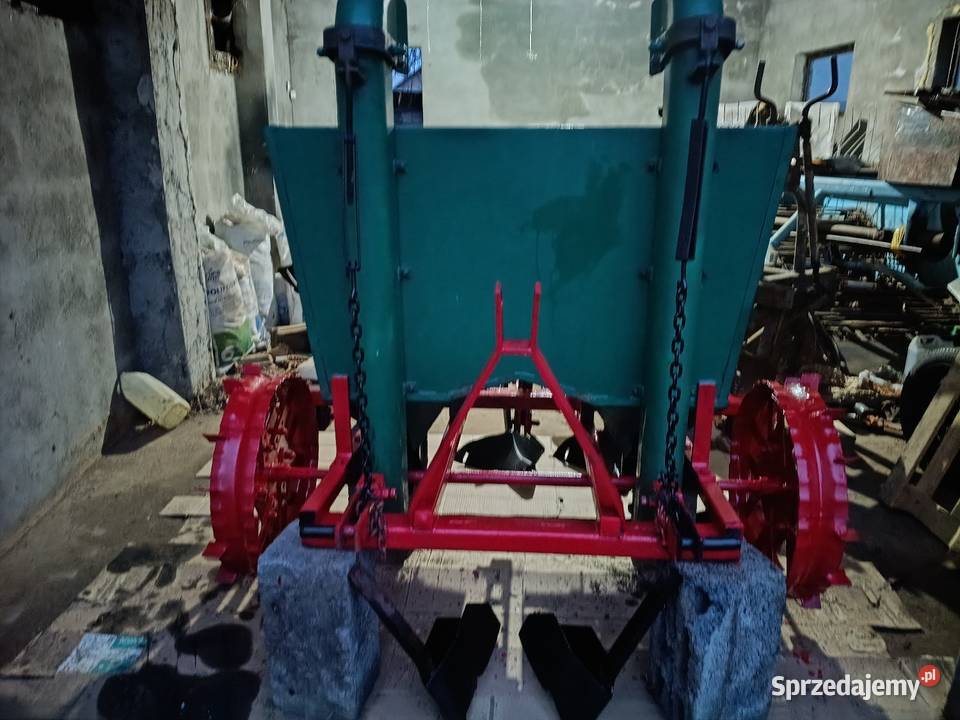 Sadzarka do ziemniaków sprzedam