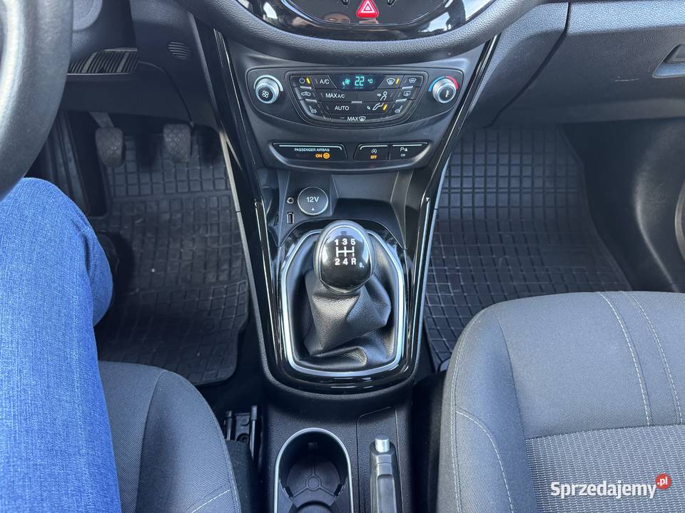 Ford B 10 BENZYNA Klimatronik Nawigacja Tempomat Zarejestrowany w Polsce Konin