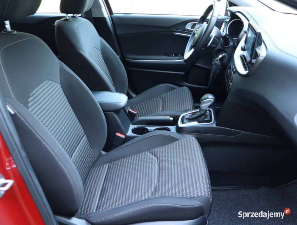 Kia Ceed 15 TGDI wielofunkcyjna kierownica Piaseczno