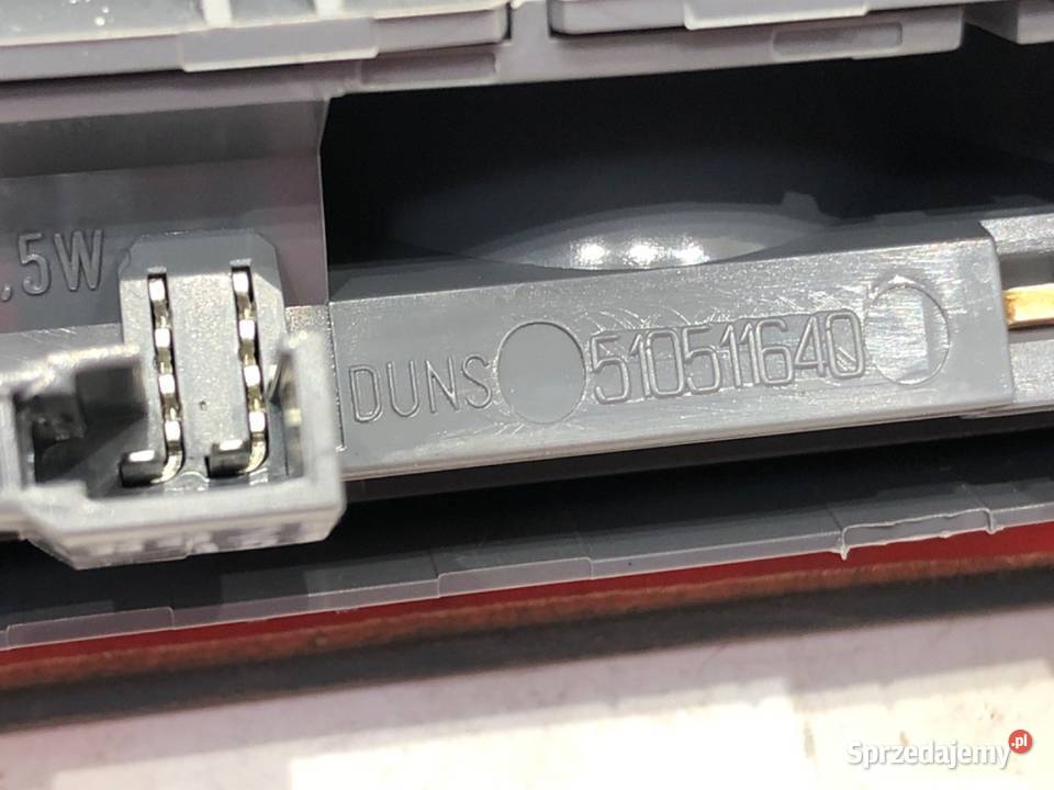 LAMPA STOP OPEL CORSA E 510511640 Hatchback Światła stop