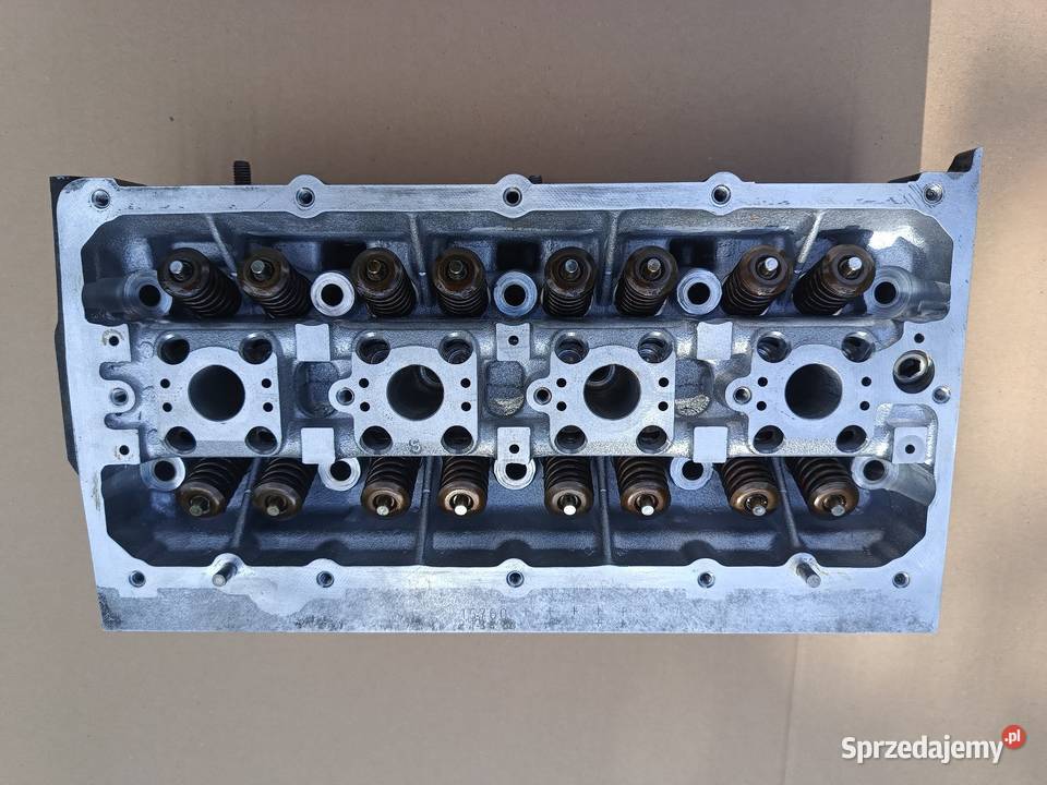 Głowica silnika skoda VW golf seat 14 16V Głowno