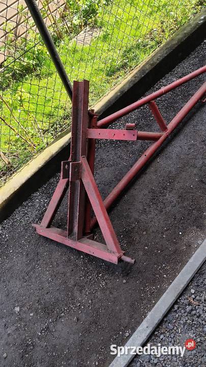 Ładowacz na tylni tuz do ciągnika Miejsce Piastowe