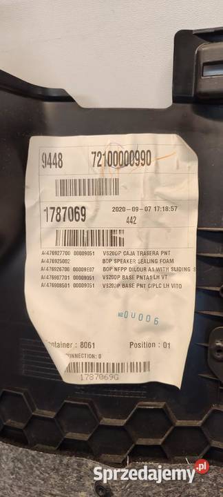 MERCEDES VITO W447 BOCZEK BAGAŻNIKA LEWY