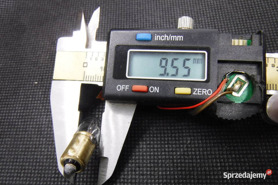 Żarówka 28V 28W wojskowa lotnicza BA9s Ba9s Części i akcesoria Otwock