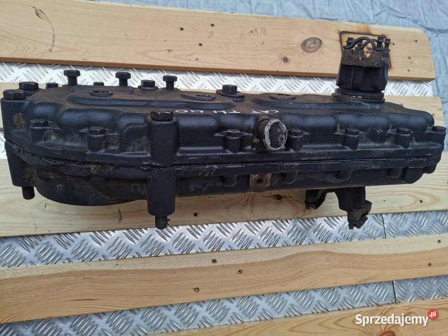 Skrzynia pośrednia CAT TH 407