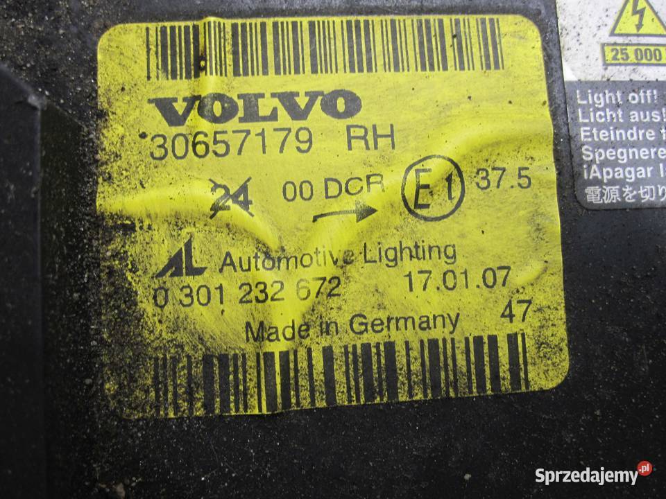 VOLVO C30 RDESIGN 07r lampa prawa przód ANGLIK świętokrzyskie Kielce