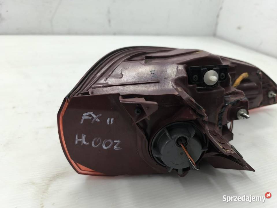 LAMPA PRAWY TYŁ INFINITY QX70 FXII 30D sprzedam