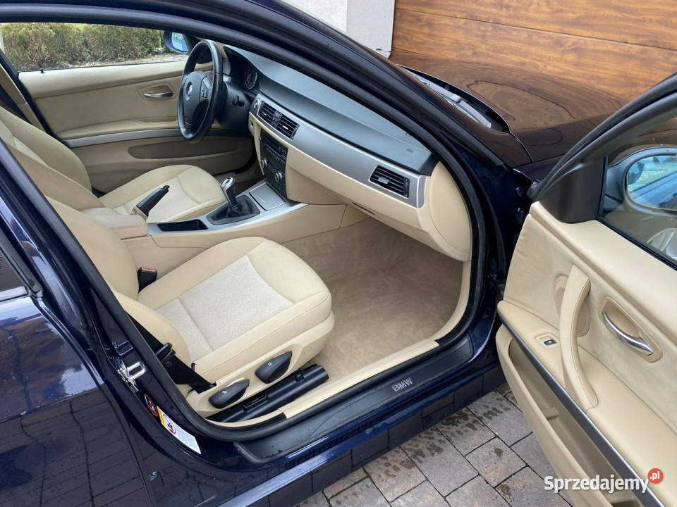 BMW 318 08r 20 benzyna klimatronik podg fotele podgrzewane fotele Konradów