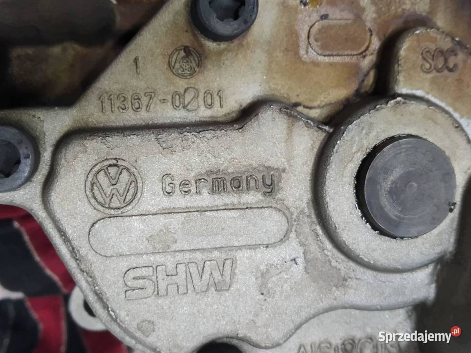 POMPA OLEJU 113670201 14 TSI VW Volkswagen Rok produkcji 2009