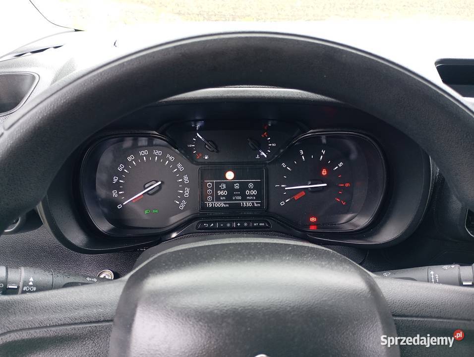 citroen berlingo long 2021 welurowa tapicerka