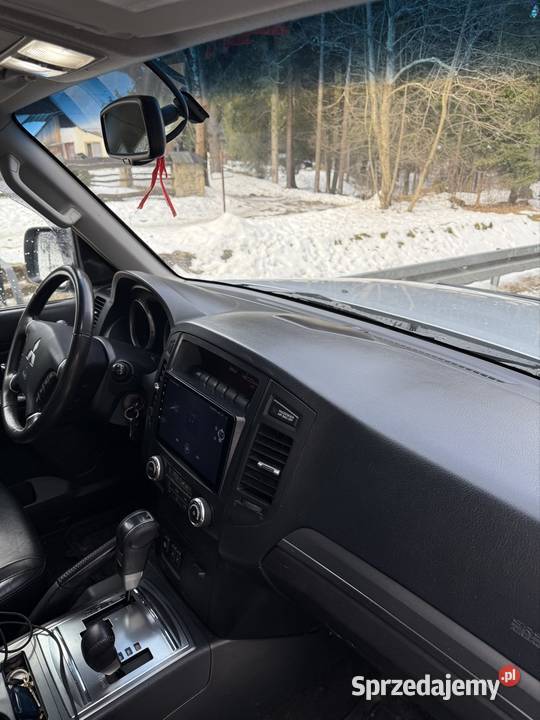 Mitsubishi Pjero Intense 32 DID 200 4x4 Super 3200cm3 Jabłonka sprzedam