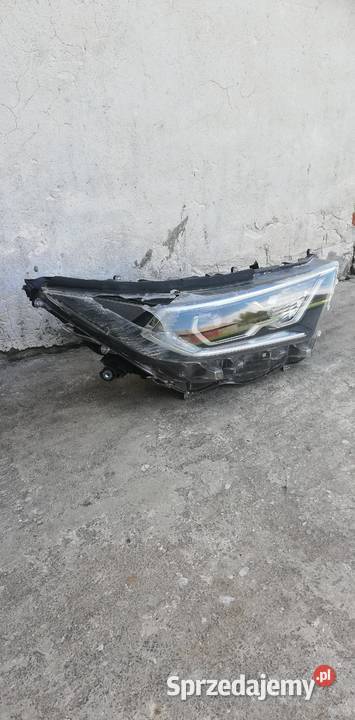 TOYOTA RAV4 V Reflektor Lampa Prawy 1922 FULL osobowe Poświętne