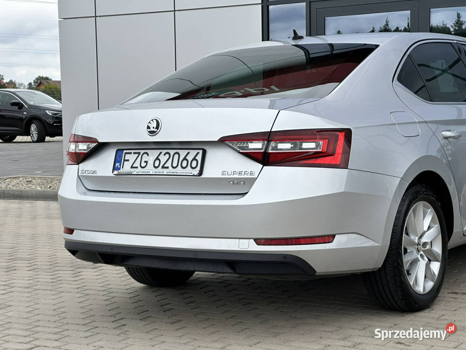 koda Superb EleKlapa Skóra Xenon Navi Grzane Kąty Opolskie