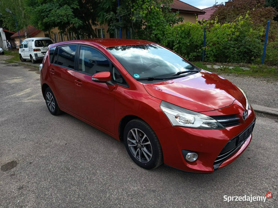 Toyota Verso Bezwypadkowy ks serwisowa kurtyny powietrzne sprzedam