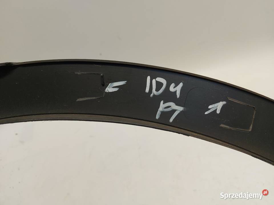 VW ID4 11A 2024r SUV 5D LISTWA BŁOTNIKA PRAWY