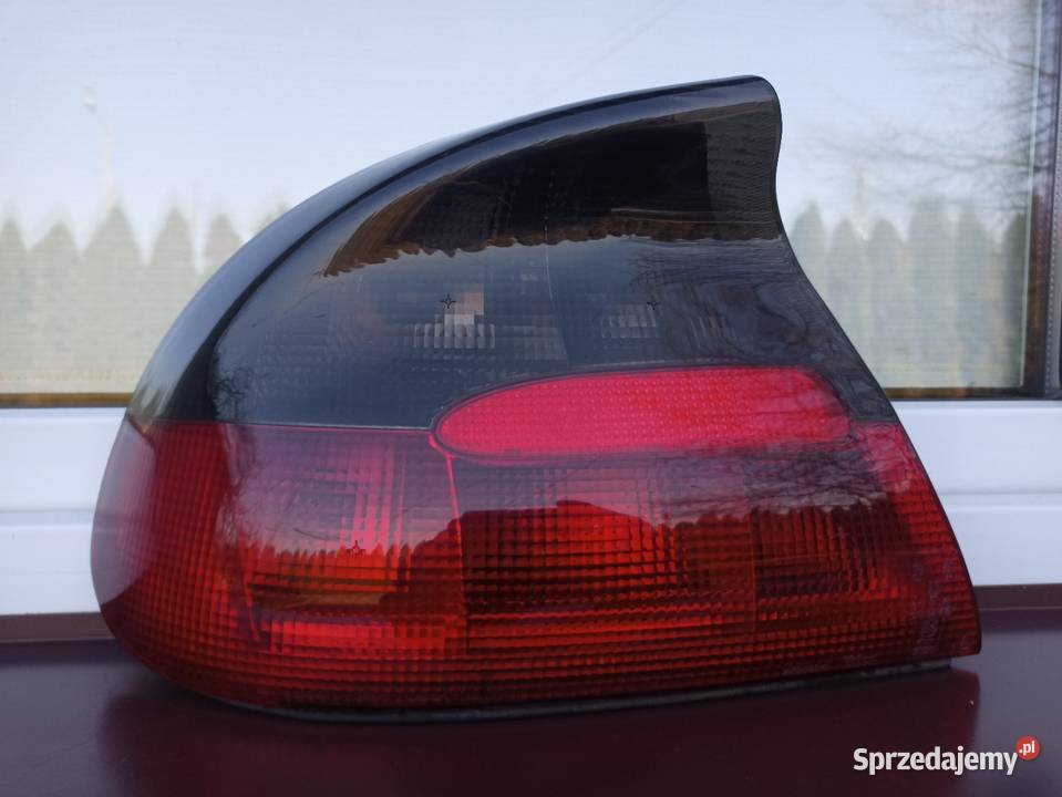 Opel Tigra A lampa tył tylna lewa wkład oprawka Sieradz