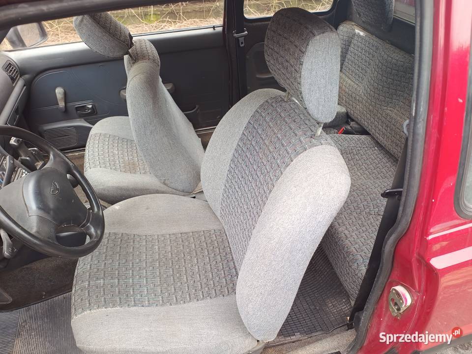 Polonez truck plus 2001 5 osób 19 diesel Rok produkcji 2001 Bielsko-Biała