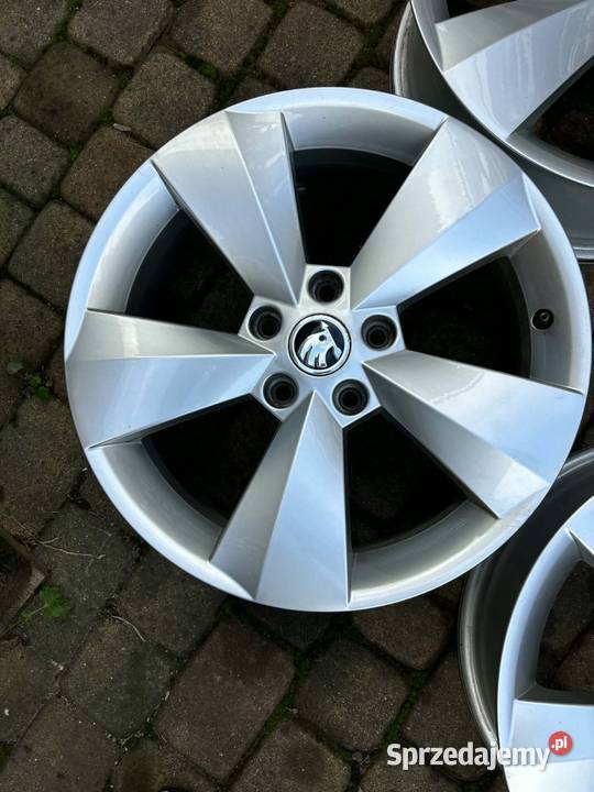 Alufelgi SKODA 17 5x112 sprzedam