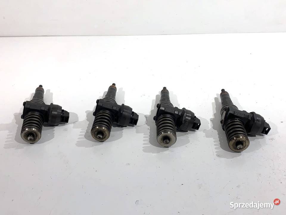 POMPOWTRYSKIWACZE KOMPLET AUDI A3 8P 038130073AG