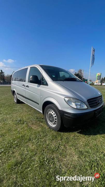 Mercedes Benz Vito W639 long Pasażer8 diesel Częstochowa