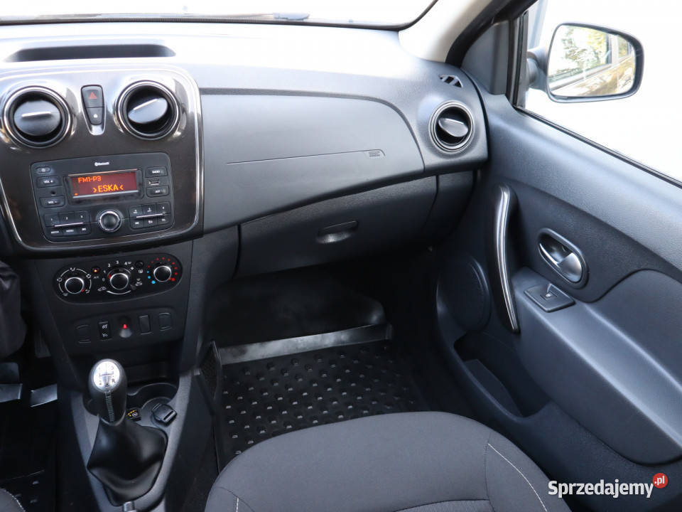 Dacia Logan 09 TCe 4/5 Katowice