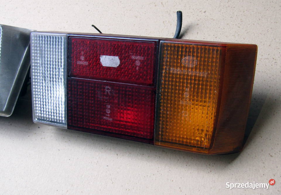 LAMPA TYLNA LEWA PRAWA VOLKSWAGEN GOLF MK1 1980r Mysłaków